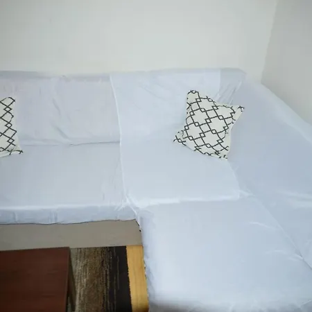 Ultracentral Apartment