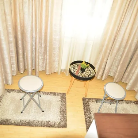 Ultracentral Apartment