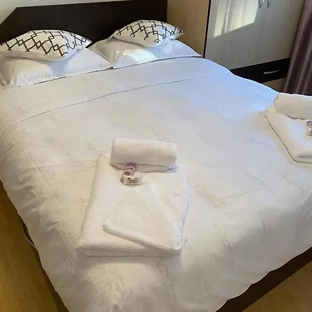 Ultracentral Apartment Brasov